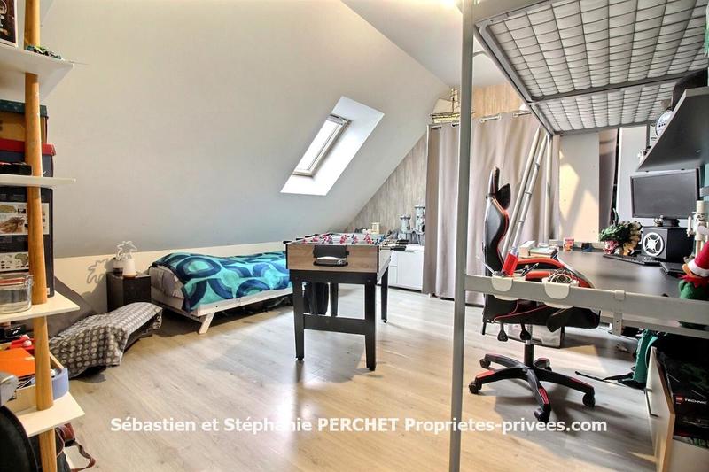 Maison - 101 m² - 5 pièces