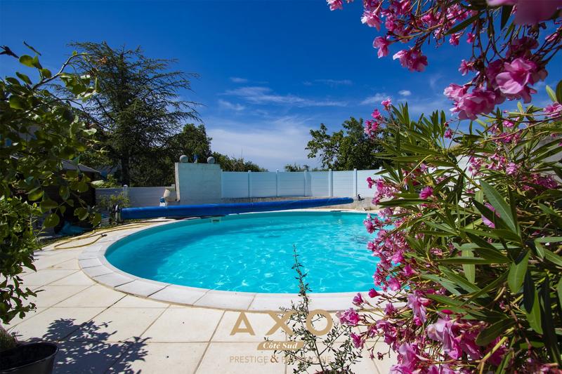 Maison de ville - 168 m² - 7 pièces