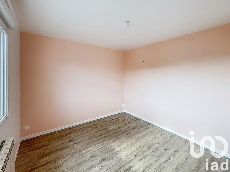 Maison - 230 m² - 8 pièces