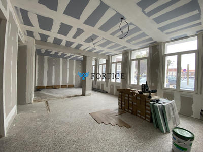 Local commercial - 100 m²