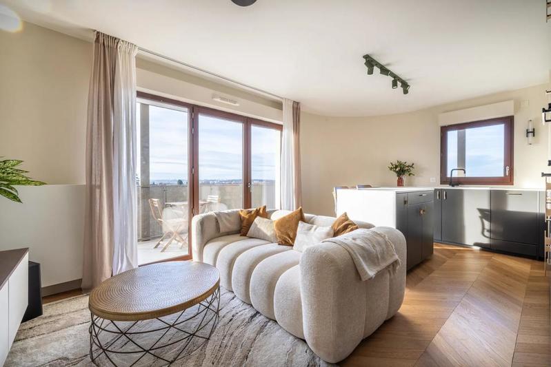 Appartement - 76 m² - 4 pièces