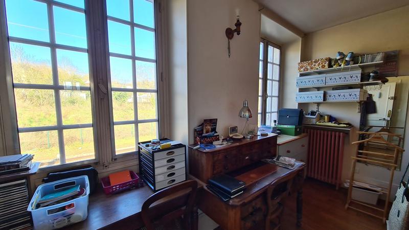 Maison - 203 m² - 8 pièces