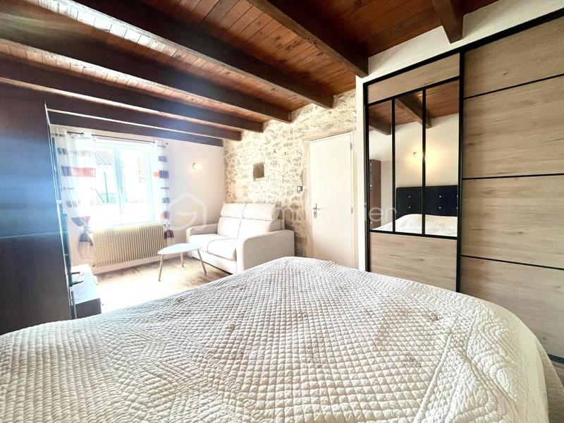 Maison en pierre - 164 m² - 7 pièces