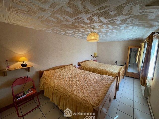 Maison de village - 92 m² - 5 pièces