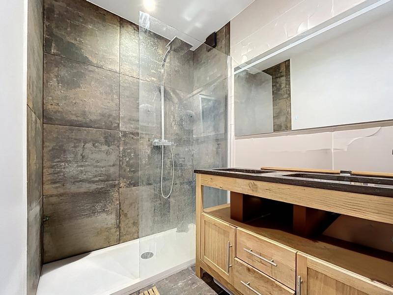 Appartement - 97 m² - 4 pièces