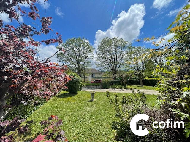 Maison - 150 m² - 7 pièces