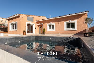 Maison - 160 m² - 5 pièces