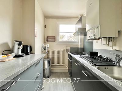 Appartement - 48 m² - 3 pièces