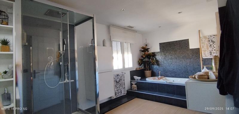 Villa - 123 m² - 5 pièces