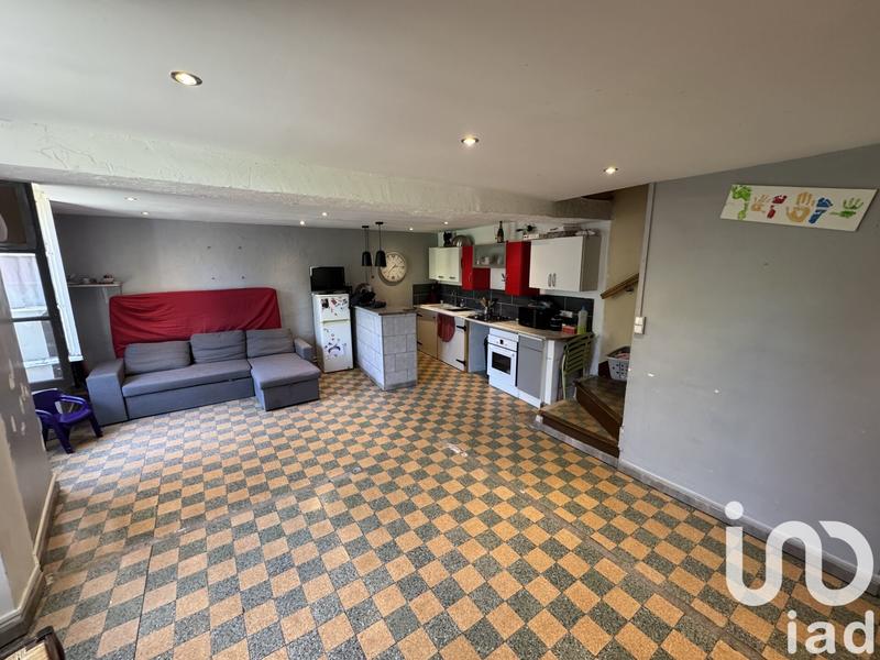 Maison - 202 m² - 6 pièces