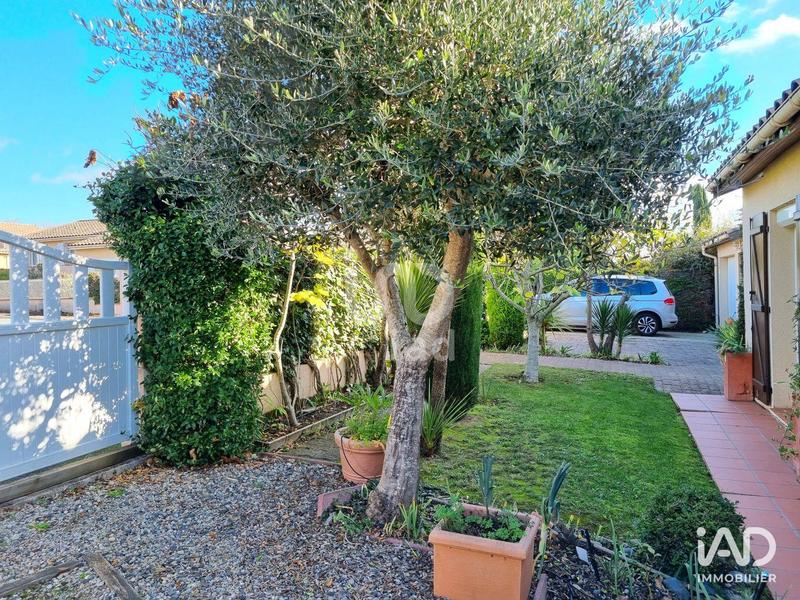 Maison - 235 m² - 8 pièces