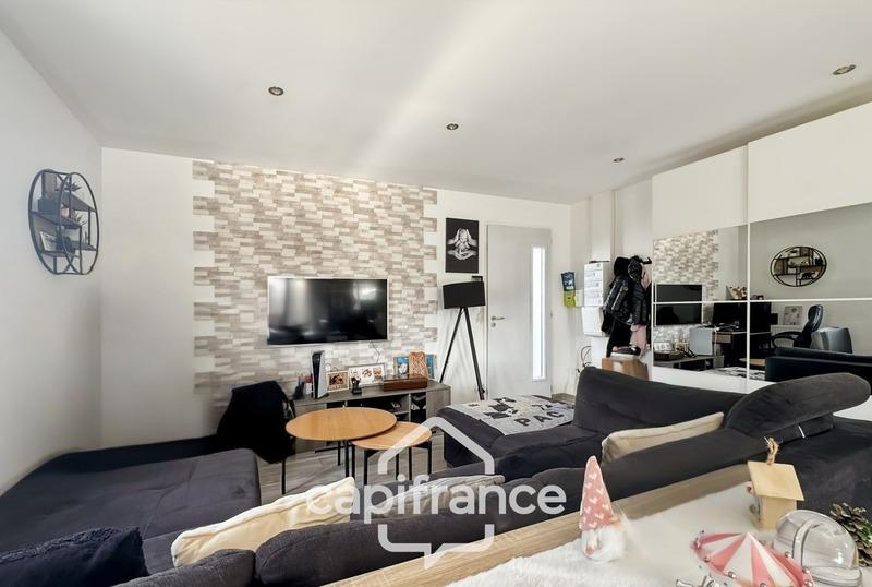 Maison - 74 m² - 4 pièces