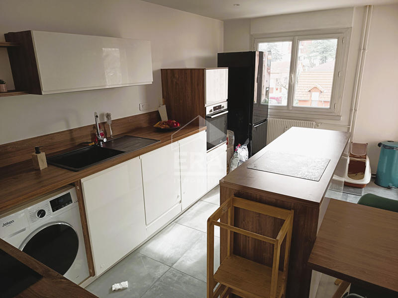 Appartement - 97 m² - 4 pièces