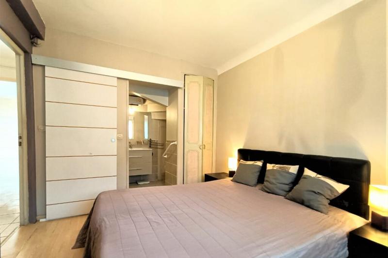 Villa - 106 m² - 6 pièces