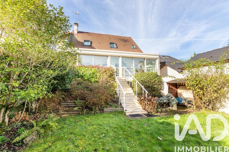 Maison - 154 m² - 8 pièces