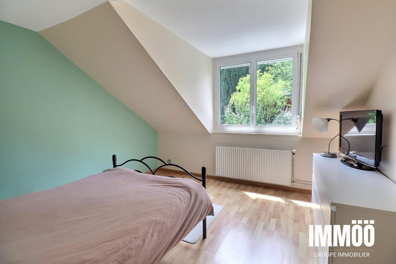 Maison - 93 m² - 4 pièces