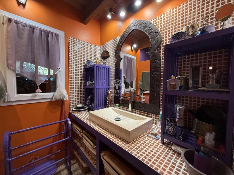 Villa - 203 m² - 4 pièces