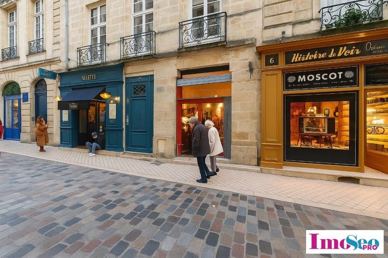 Local d'activité / Entrepôt - 61 m²