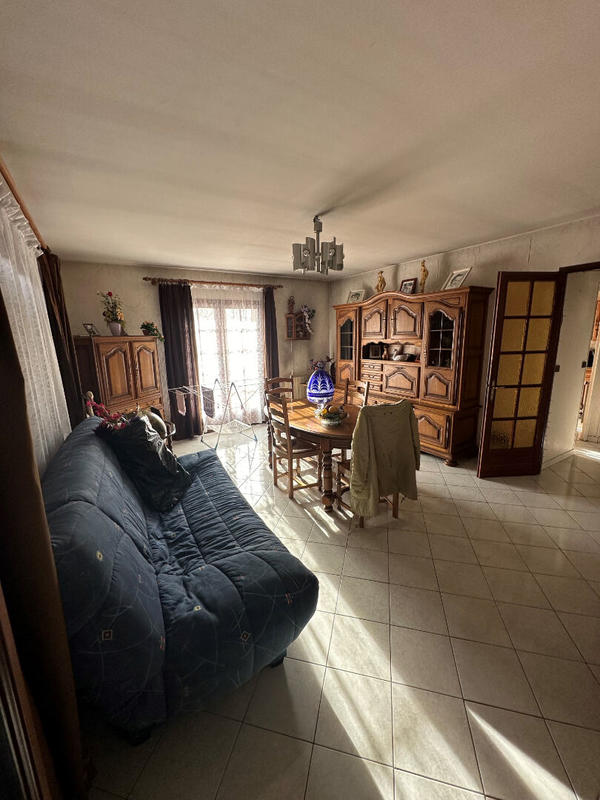 Villa - 360 m² - 4 pièces