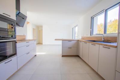 Maison - 123 m² - 4 pièces