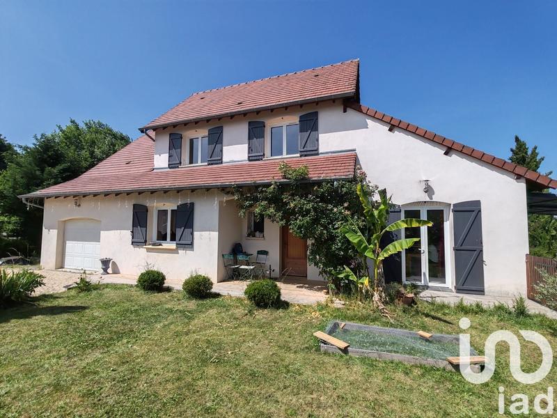 Maison - 180 m² - 7 pièces