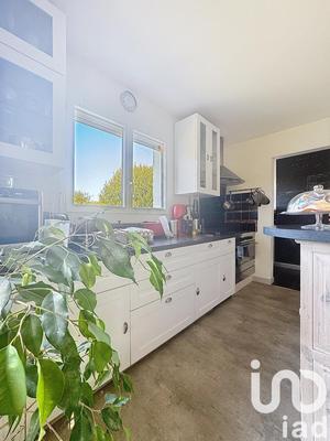 Maison - 200 m² - 7 pièces