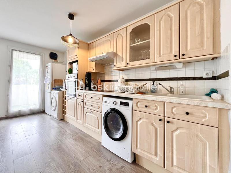 Appartement - 75 m² - 3 pièces