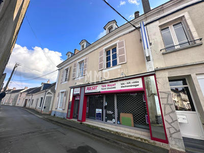 Maison - 180 m² - 7 pièces