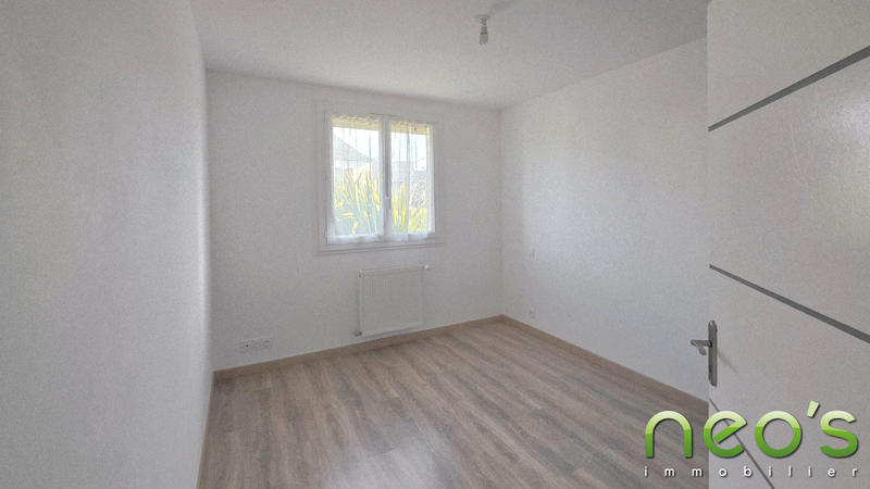 Maison - 92 m² - 4 pièces