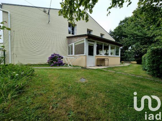 Maison - 166 m² - 8 pièces