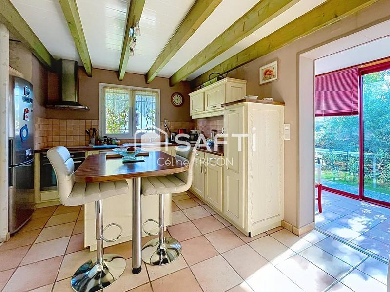 Maison - 131 m² - 7 pièces