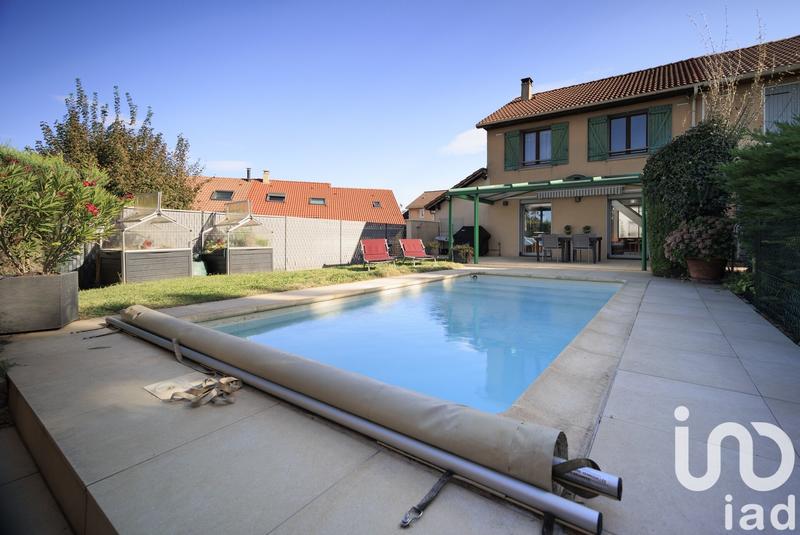 Maison - 91 m² - 5 pièces