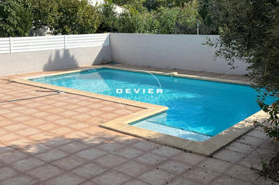 Villa - 140 m² - 5 pièces