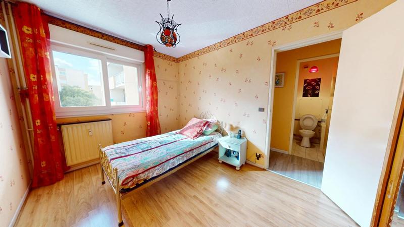 Appartement - 82 m² - 4 pièces