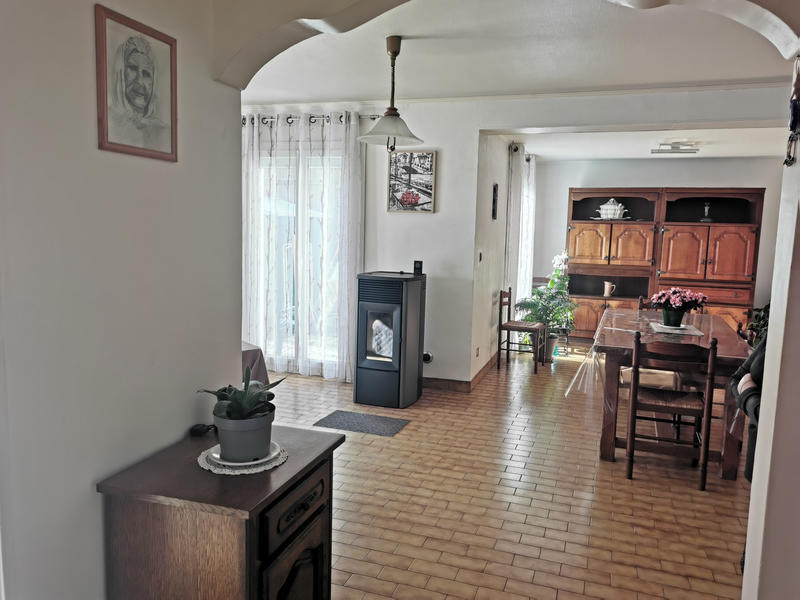 Maison - 100 m² - 5 pièces