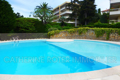 Appartement - 65 m² - 2 pièces