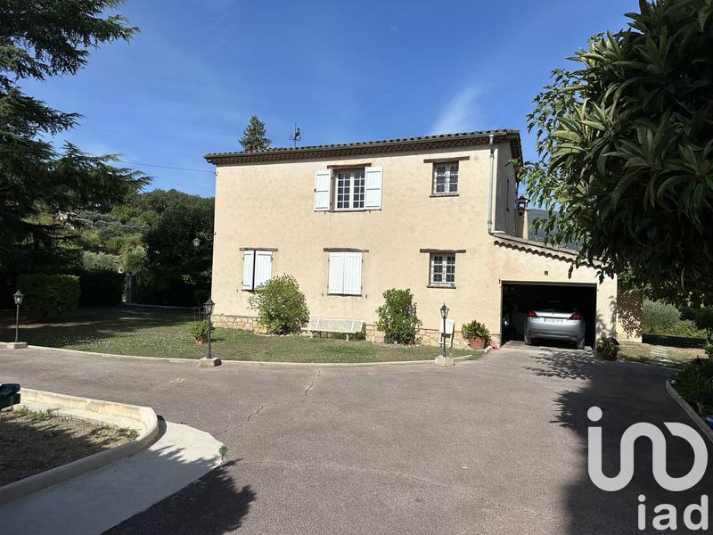 Maison - 153 m² - 7 pièces
