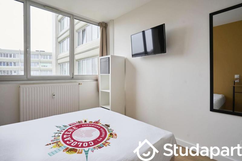 Chambre - 9 m² - 1 pièce