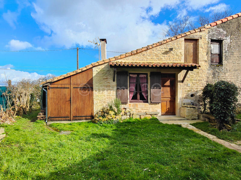 Maison en pierre - 126 m² - 4 pièces