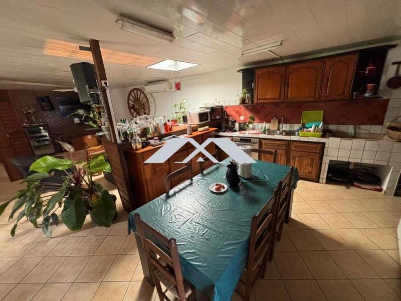 Villa - 190 m² - 6 pièces