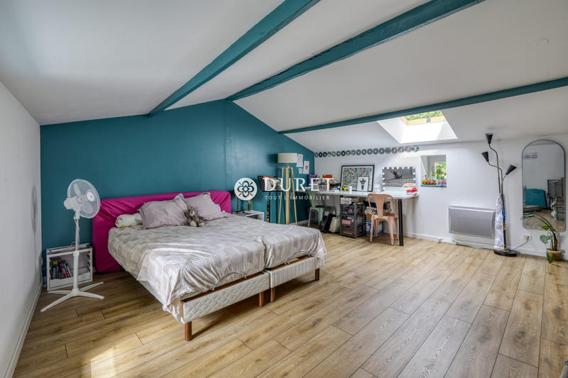 Maison - 198 m² - 6 pièces