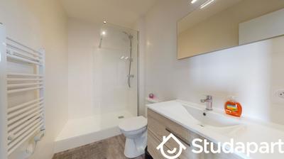 Chambre - 9 m² - 1 pièce