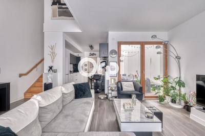 Maison de ville - 100 m² - 4 pièces