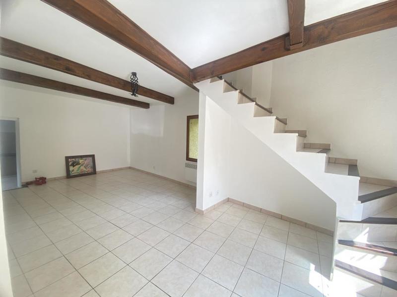 Maison en pierre - 82 m² - 4 pièces