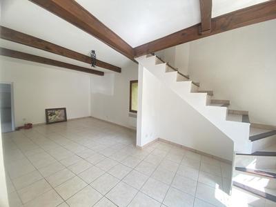 Maison en pierre - 82 m² - 4 pièces