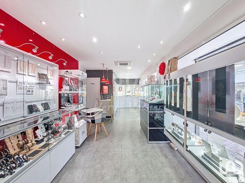 Local commercial - 129 m²