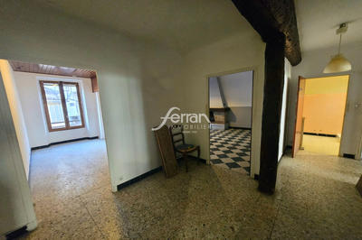 Maison de village - 100 m² - 6 pièces