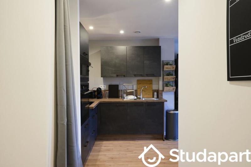 Chambre - 13 m² - 1 pièce