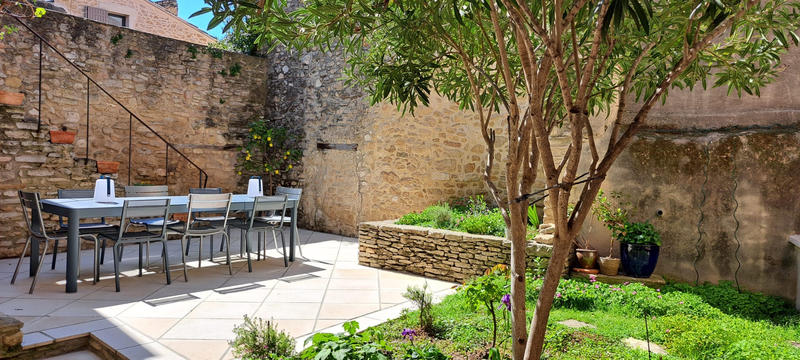 Maison - 190 m² - 11 pièces