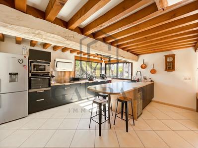 Maison ancienne - 160 m² - 5 pièces